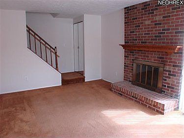 4th image of 5560 Heathergreen Ct APT C