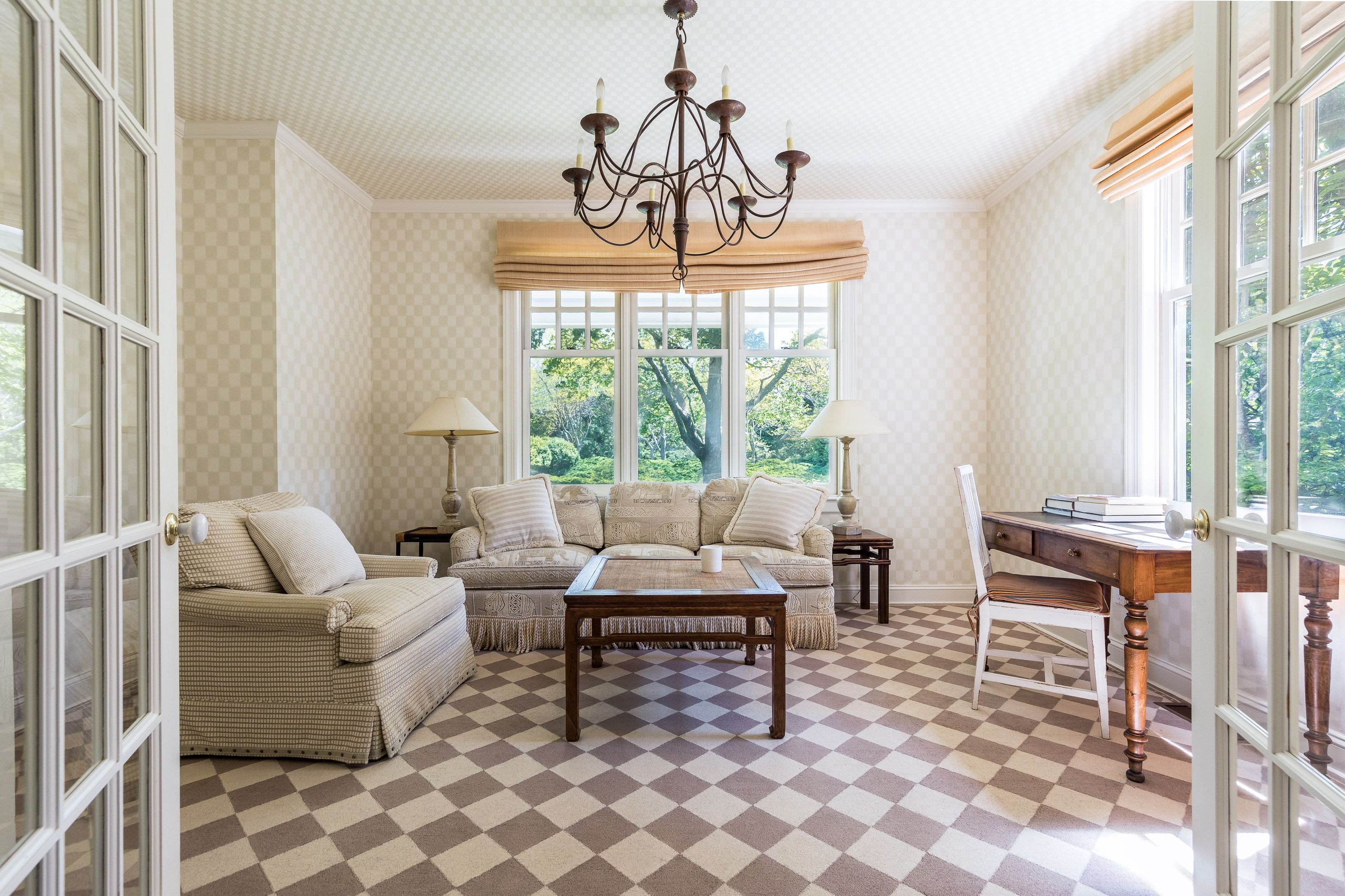 52 Old Barn Ln, Sagaponack, NY 11962 Out East