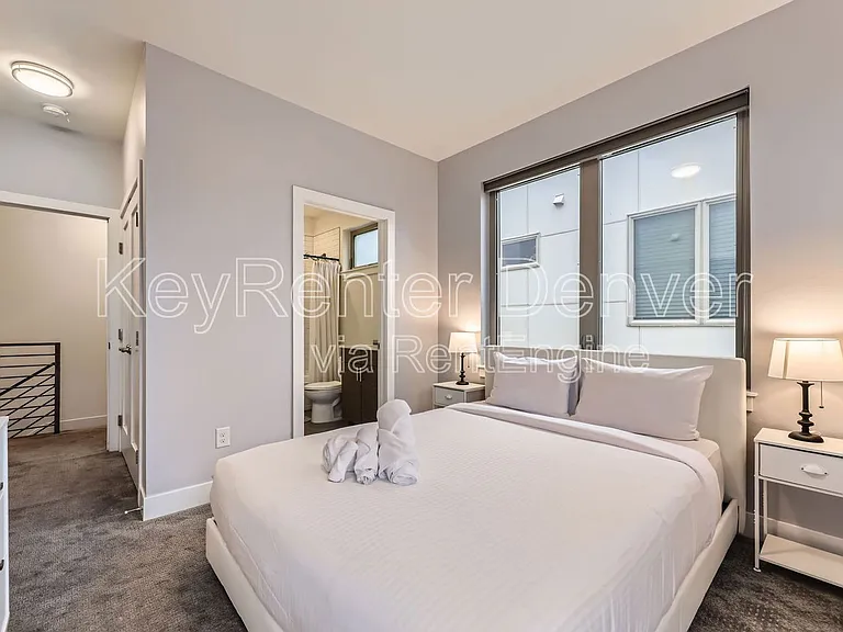 1212 N Perry St — Photo 14