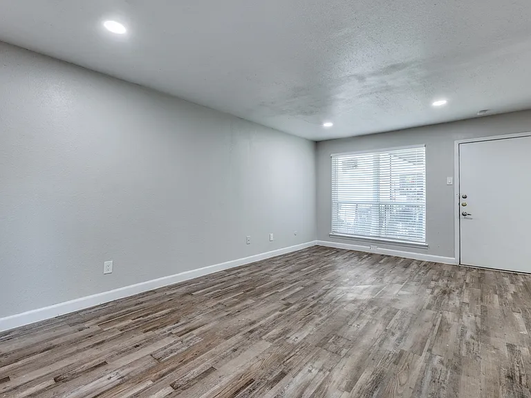 Villa La Paz Apartments — Photo 5