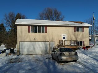 103 Roosevelt St, Clayton, WI 54004