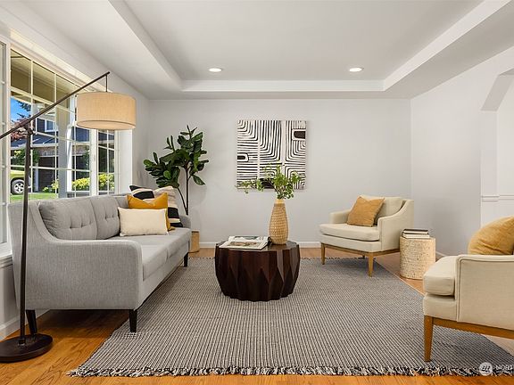 4th image of 9308 NE Midship Court