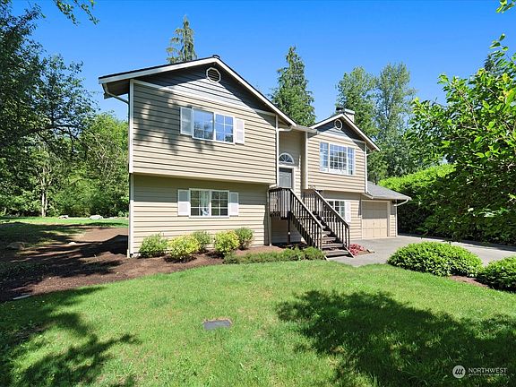 2nd image of 23621 138th Drive SE