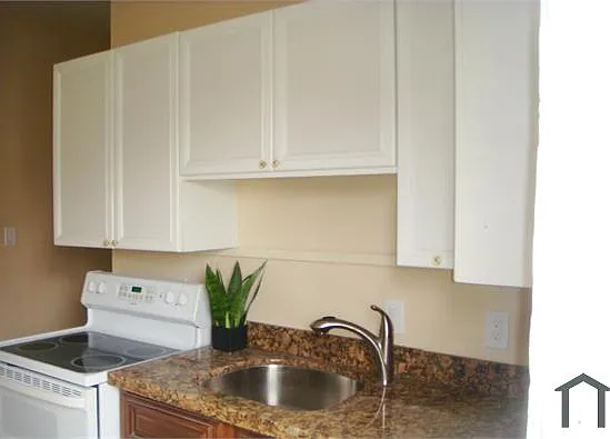 318 NW 16th Ave #1