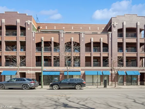 2921 N Lincoln Ave #403, Chicago, IL 60657