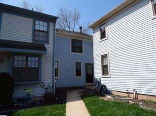 410 Franklin Ct, North Wales, PA 19454