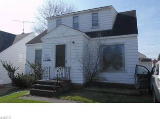 18316 Edinboro Ave, Maple Heights, OH