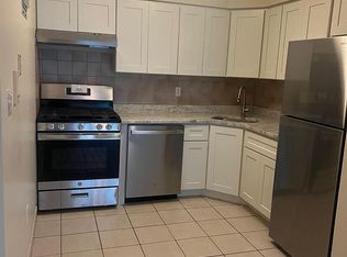 12-32 31st Dr #3C, Astoria, NY 11106