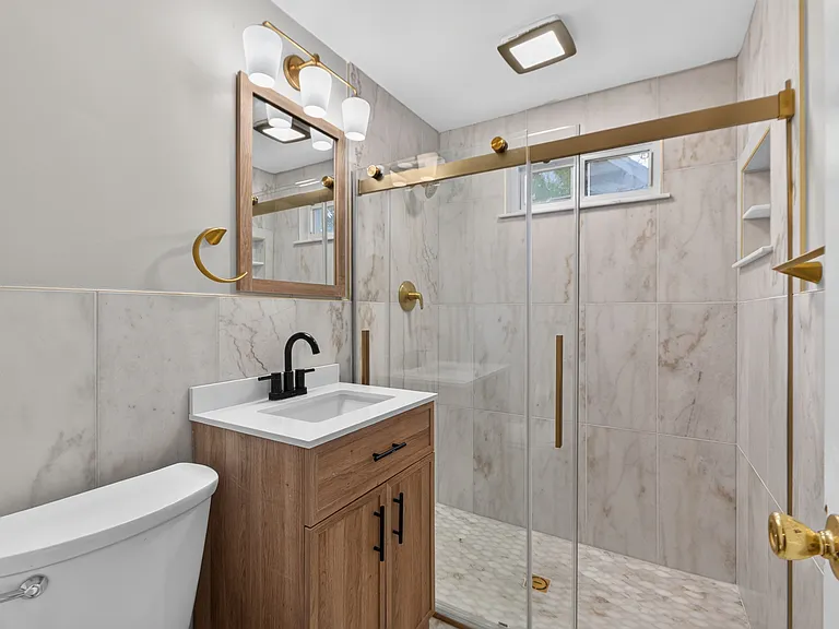 7318 Rosewood St — Photo 27