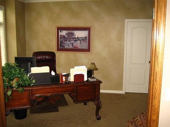 3rd image of 35 Mount Liberty Dr