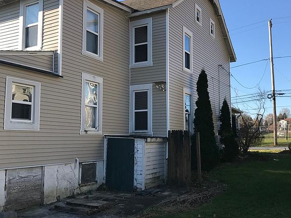 3rd image of 149 S Gay St