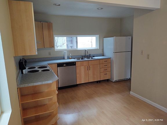 3rd image of 3013 127th Pl SE APT D22