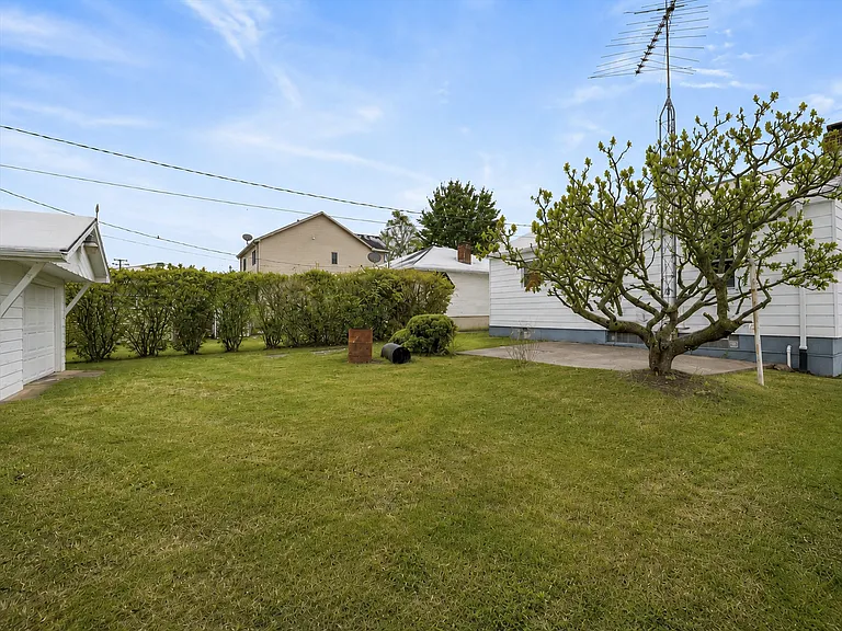 1814 Nicholson St — Photo 16