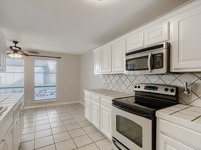 11 Casa Verde — Photo 8