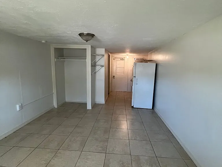 5831 13th Street Ct E #C — Photo 5