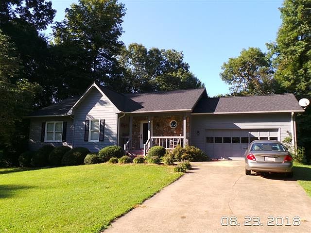 1st image of 1096 Hidden Creek Ct