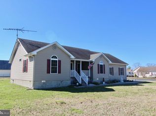 300 Holly Dr, Dagsboro, DE 19939