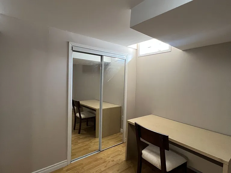 794 Khan Cres #BASEMENT — Photo 8