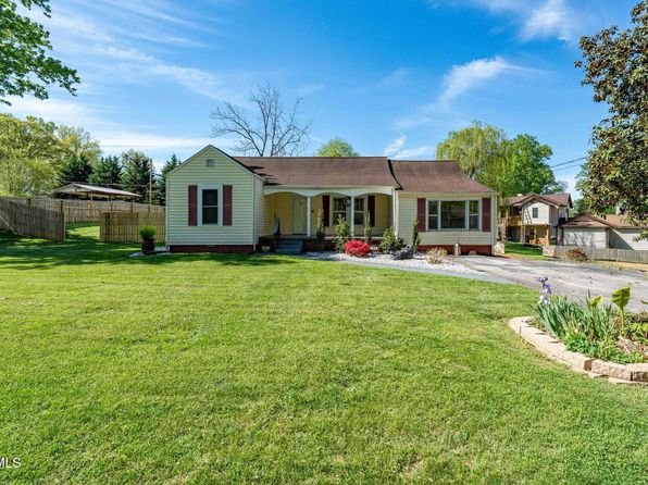 163 Woodland Dr