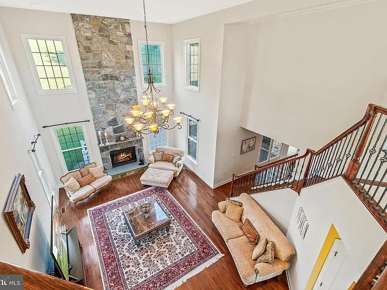 15000 Barlow Dr — Photo 10