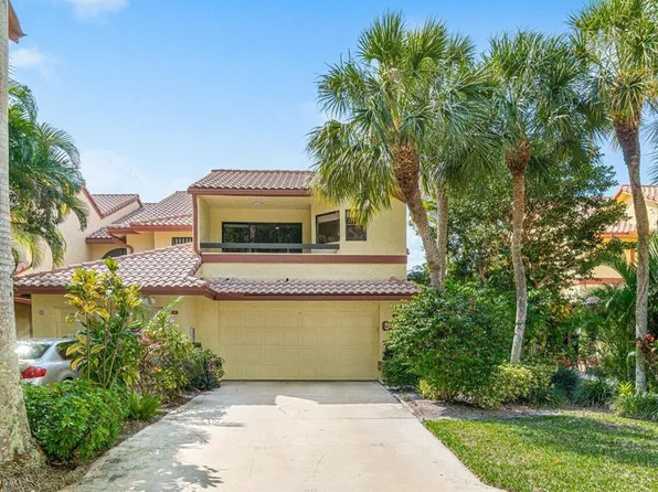 5425 10th Fairway Dr, Delray Beach, FL 33484