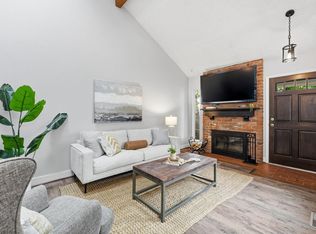 2892 W Long Cir #G, Littleton, CO 80120