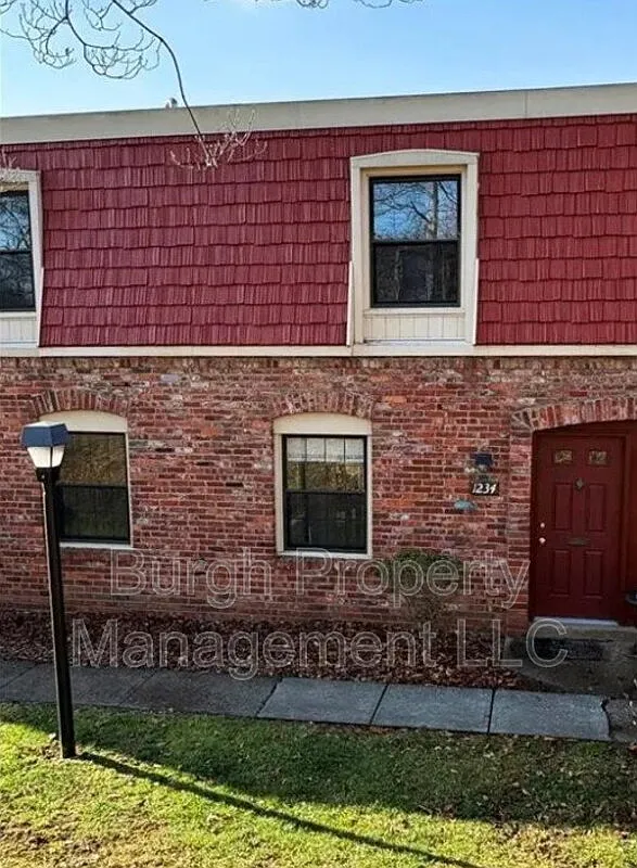2 bed, 1.0 bath, 922 sqft, $1,400 — Photo 3