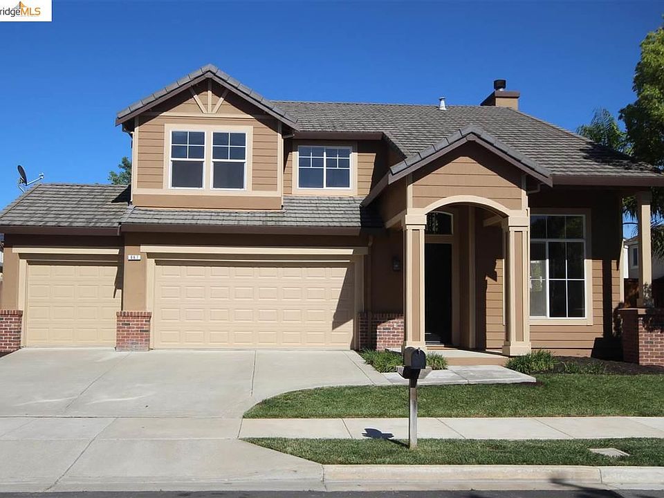 2nd image of 967 Chamomile Ln