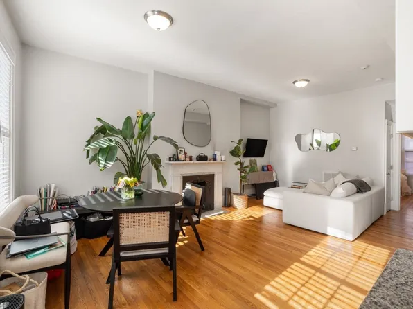 62 W Cedar St #3C, Boston, MA 02114