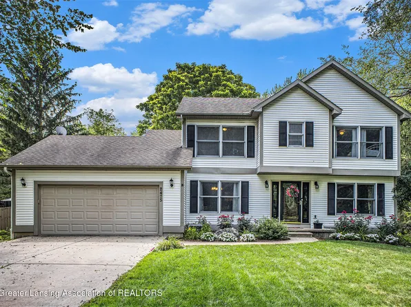 2475 Sanibel Holw, Holt, MI 48842
