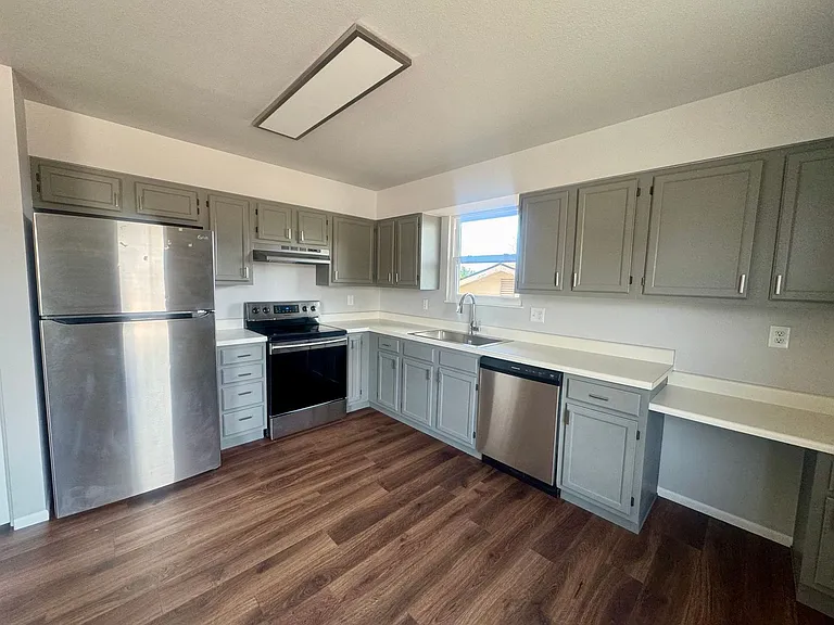7315 Songbird Dr — Photo 23