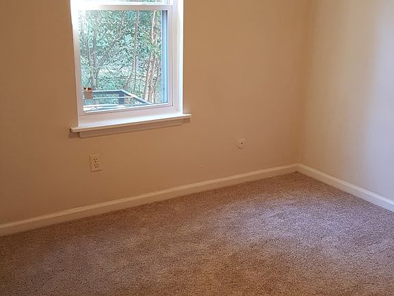 5th image of 9538 Chesapeake Blvd APT 4