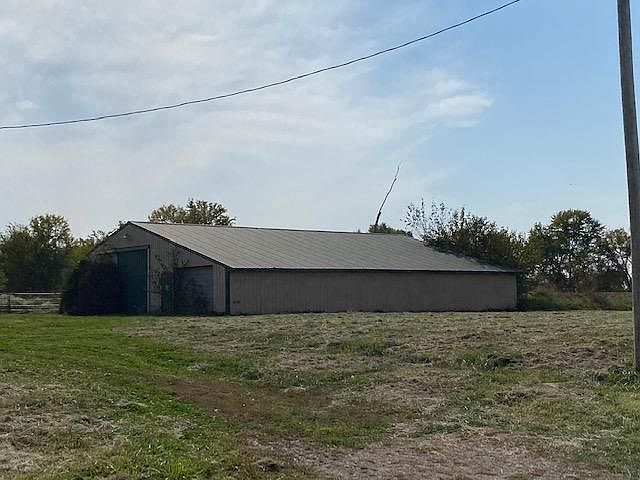 2nd image of 19632 Audrain Rd #306