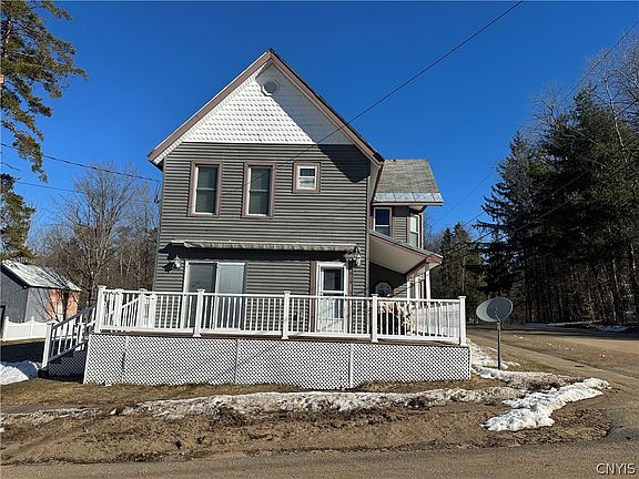 2nd image of 4019 School St