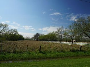 4612 County Road 18, Damon, TX 77430