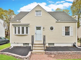 18 Everett Rd, Painesville, OH 44077