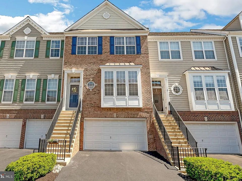 5 Cornerstone Ct