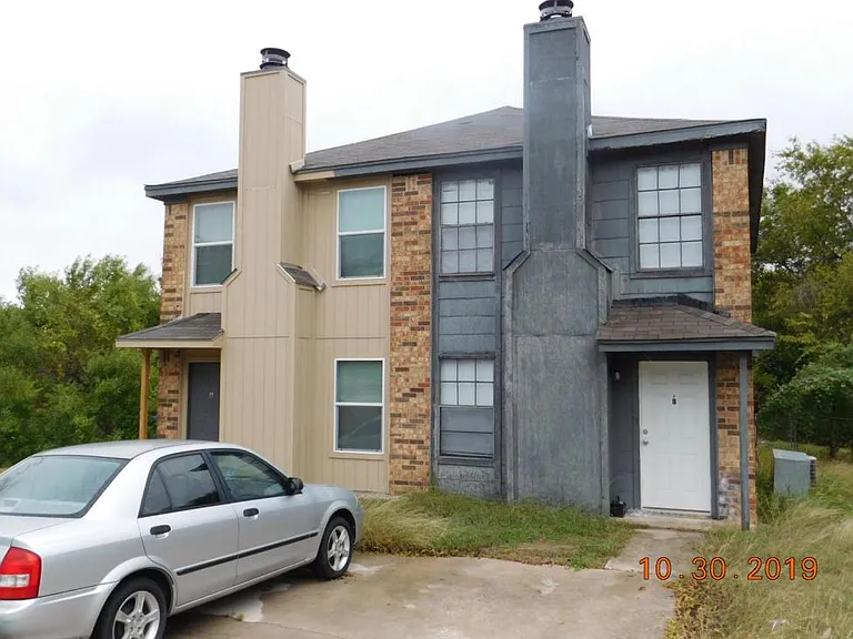 910 N 7th St #B — Photo 1