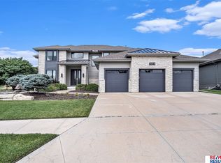 2114 S 209th St, Elkhorn, NE 68022