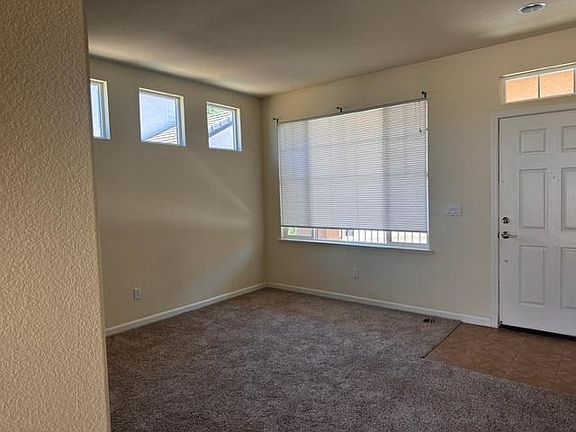 4th image of 779 Bertwood Ln