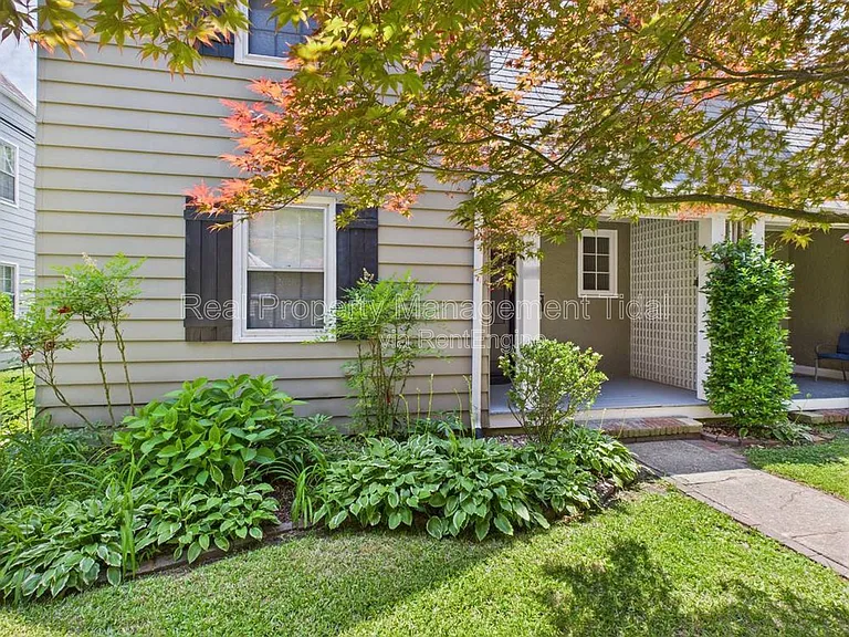 217 Palen Ave — Photo 3