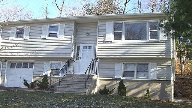 Main View- NO Buyers Agent, please