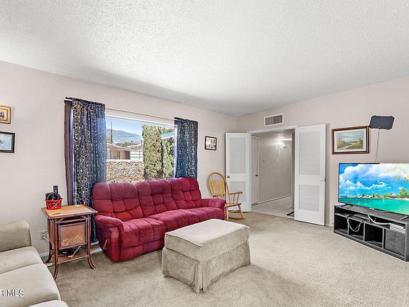 4th image of 252 Viking Dr