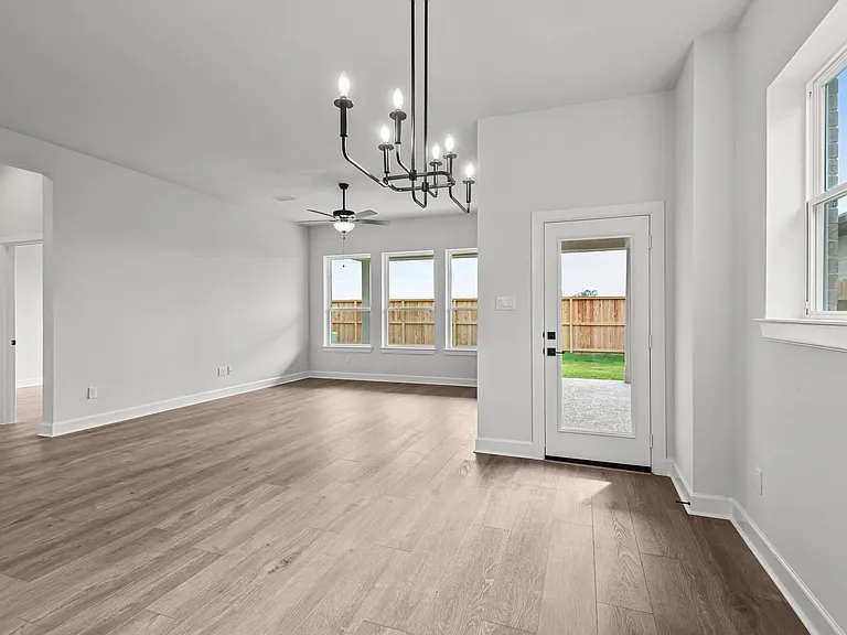 119 Amaranth Way — Photo 15