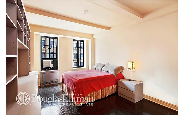 Sold by Douglas Elliman | media 10