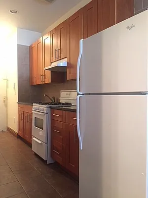 Rented by SBJ Brokerage, LLC | media 12