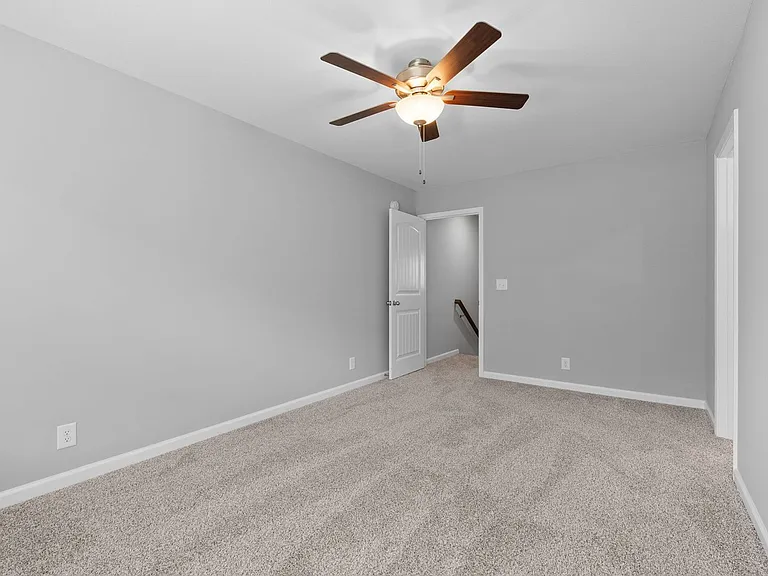 123 Davis Ridge Ln — Photo 15