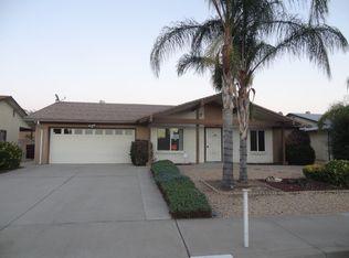 27946 Foxfire St, Sun City, CA 92586