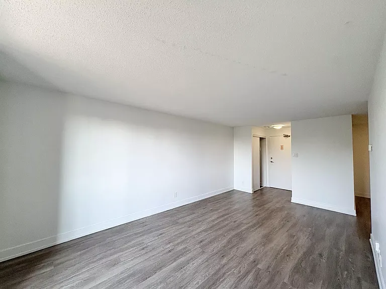 286 Chandler Dr #409 — Photo 16