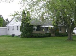 N1962 Blackhawk Island Rd, Fort Atkinson, WI 53538